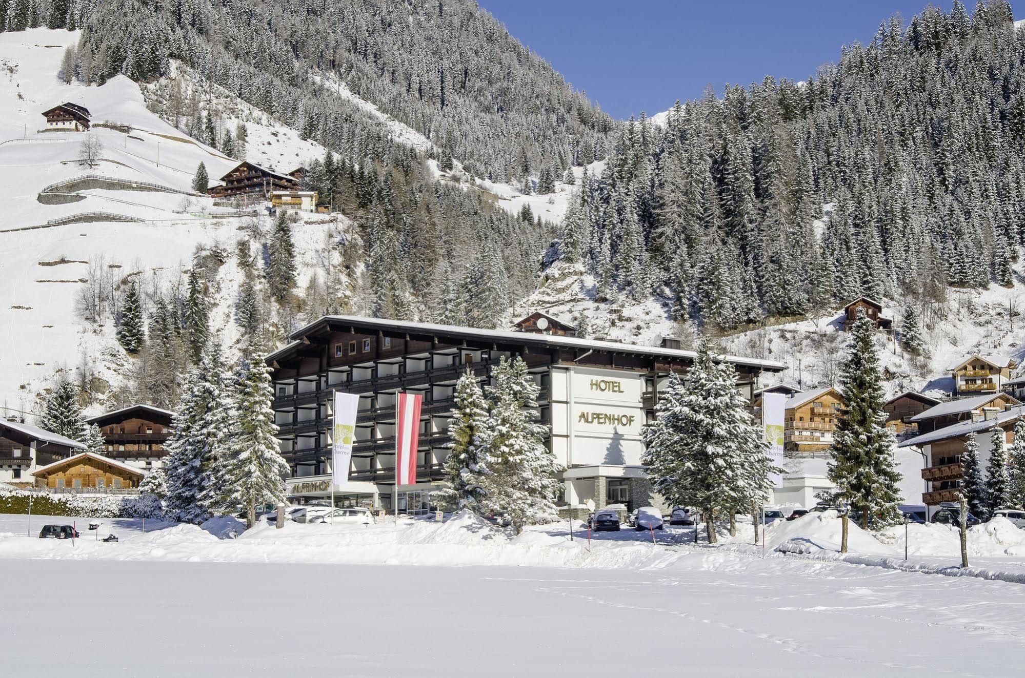 Hotel Alpenhof ซังคท์ยาคอบ อิน เดเฟอเรกเกิน ภายนอก รูปภาพ